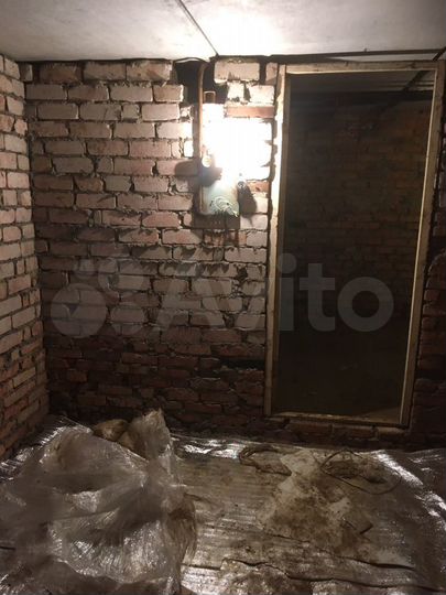 Гараж Склад, 12 м² Малыгина 2