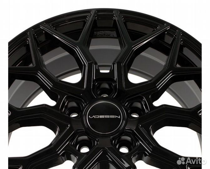 Литые диски Sakura Wheels YA9547 R17/5*114.3