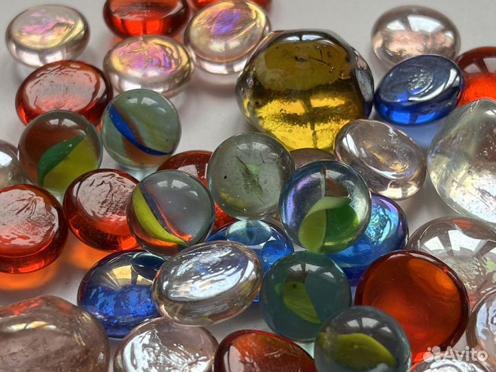 Камушки цветные стеклянные