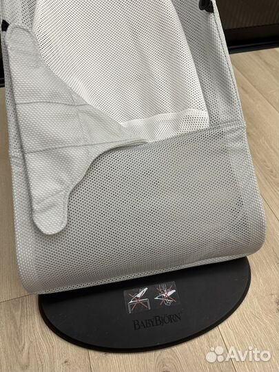 Шезлонг babybjorn