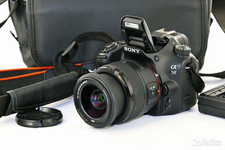 Sony Alpha A58 20.1MP Kit SAM II 18-55 как Новый