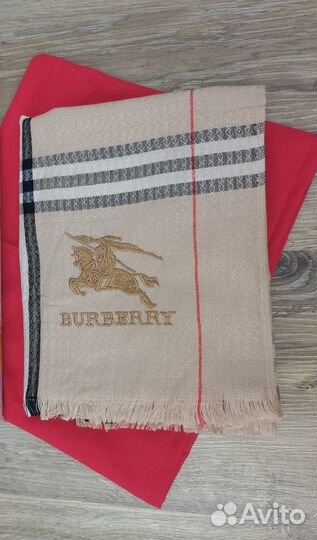 Палантин Burberry бежевый черный