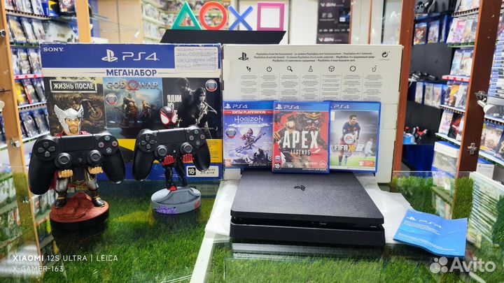 Sony PS4 Slim 1TB(2208) 2 Геймпада/ 3 Диска