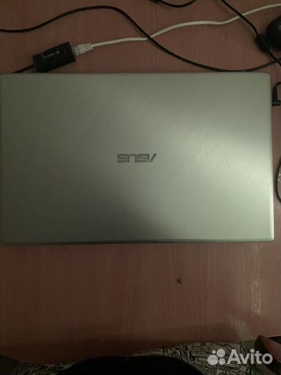 Asus vivobook 17