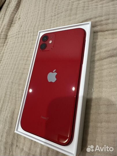 Телефон iPhone 11