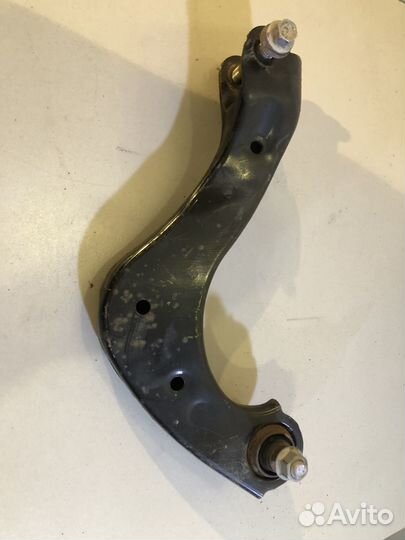 Рычаг задний верхний правый Toyota C-HR оригинал