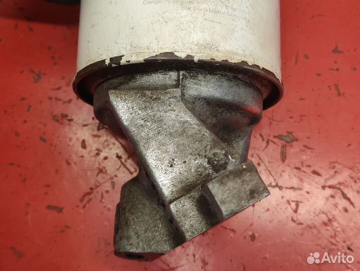 Крепление масляного фильтра Ford F150 1997-2004г