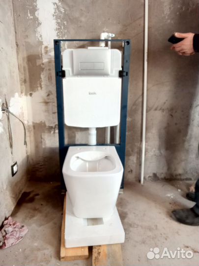 Слесарь сантехник услуги