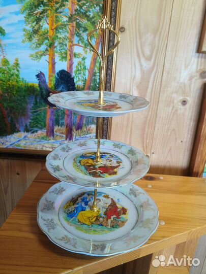 Кружки пивные,ваза, этажерка для фруктов