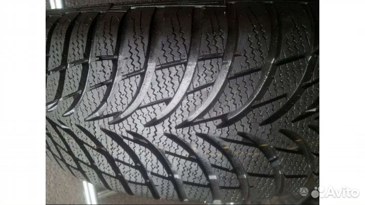 Goodyear UltraGrip 7+ 185/65 R14