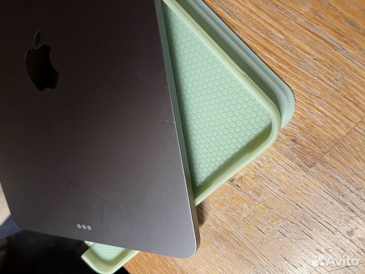 iPad air 4 64 space grey