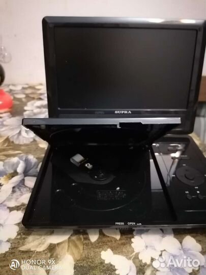 Дивиди плеер с экраном