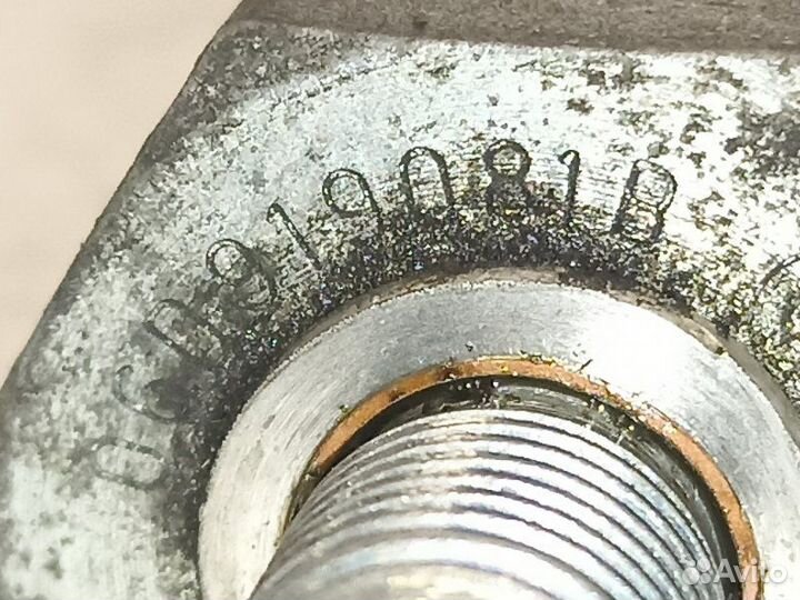 Датчик давления масла двс Volkswagen Passat B6 2.0