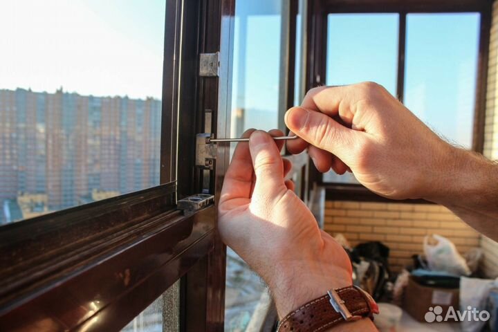 Ремонт пластиковых окон, замена уплотнителя