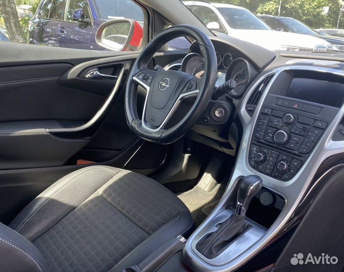 Opel Astra GTC 1.4 AT, 2014, 126 500 км