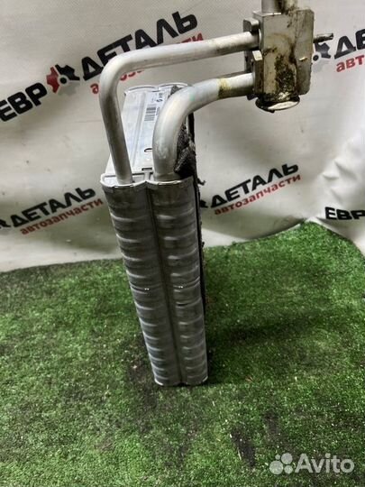 Радиатор кондиционера Bmw 525Xi E60 седан 2.5