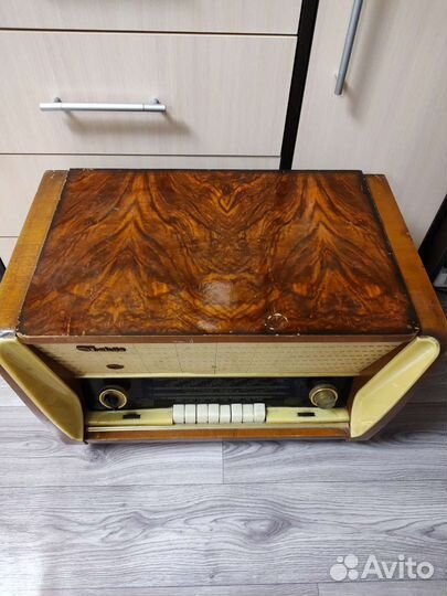 Радиола Латвия