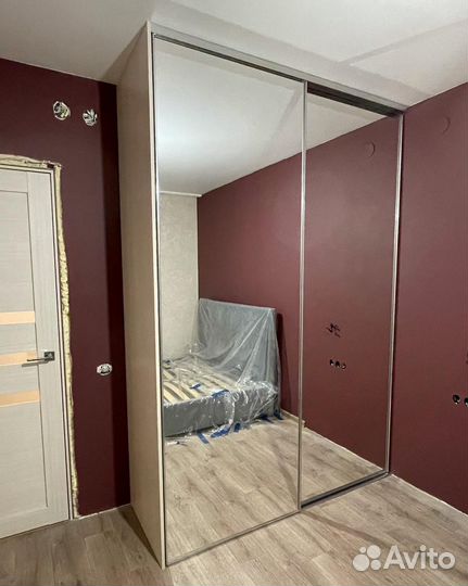 Встраиваемый шкаф