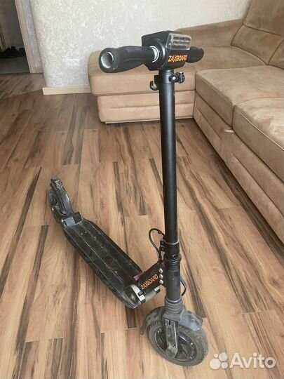 Электросамокат zaxboard