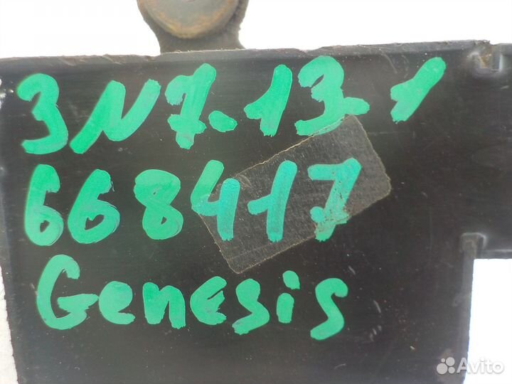 Б/У Б/У Блок управления 558103M000 Hyundai-KIA