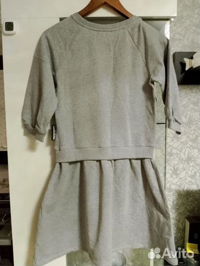 Платье Moschino новое 12 лет