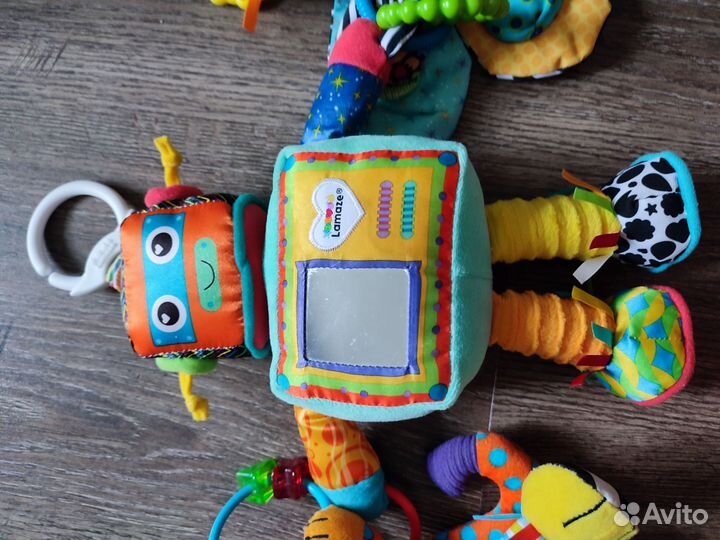 Игрушки lamaze