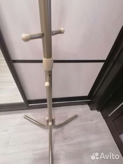 Напольная вешалка бу