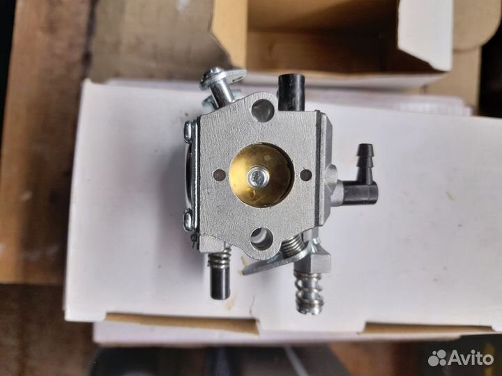 Карбюратор для китайской бензопилы и триммера45-52