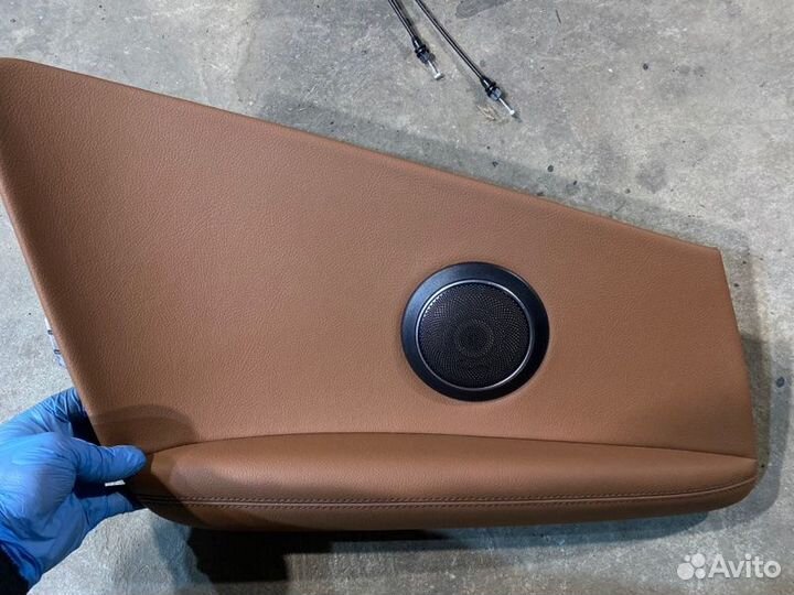 Обшивка салона задняя левая Mercedes-Benz C-Class