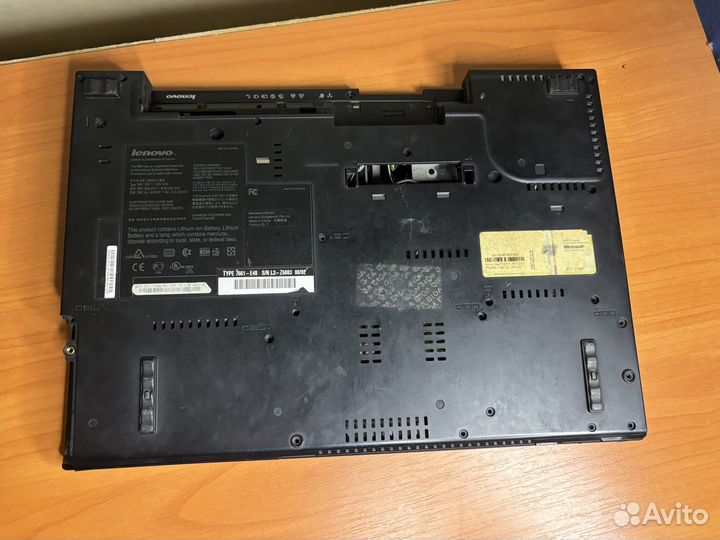 Корпус Thinkpad t61