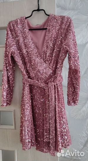 Платье новое блестящее паетки