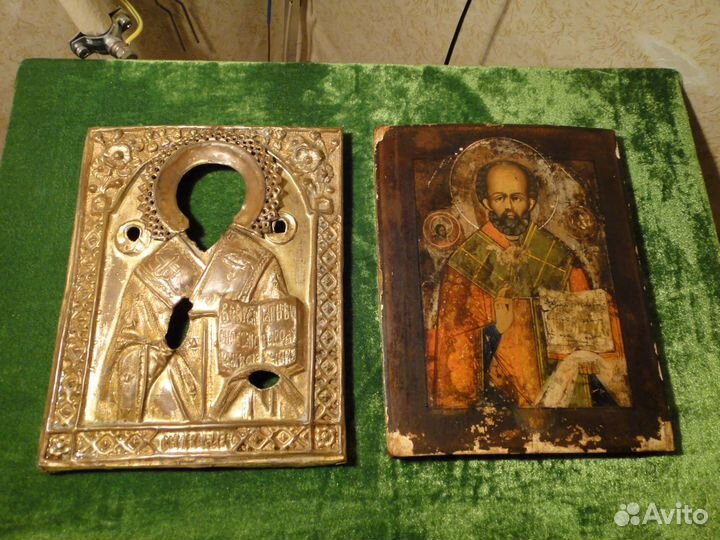 Старинная Икона Николай Чудотворец на Серебре