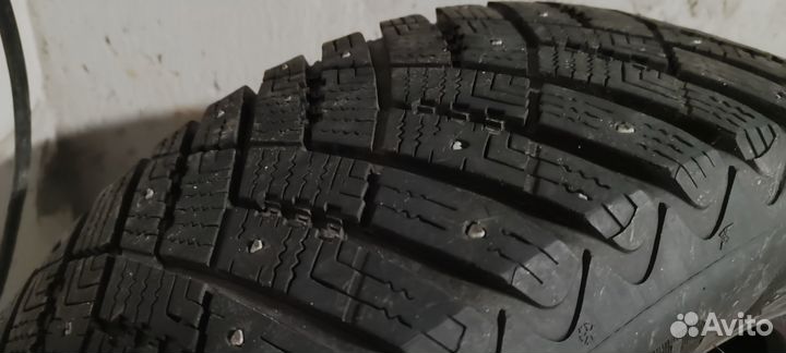 Goodyear UltraGrip Arctic 2 SUV 225/65 R17 102T