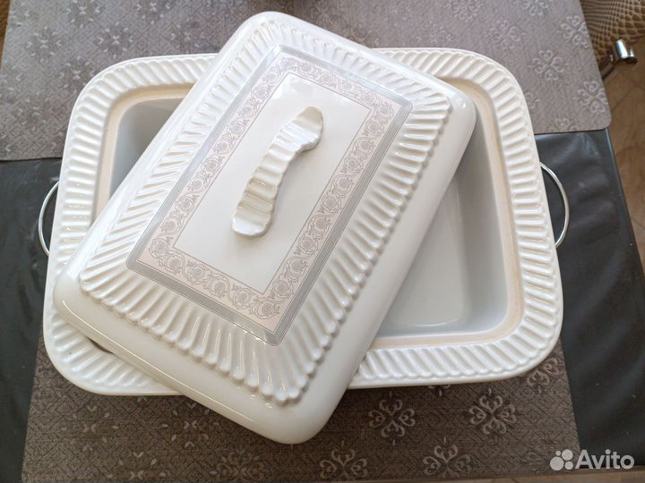 Блюдо с подставкой для запекания Master Line