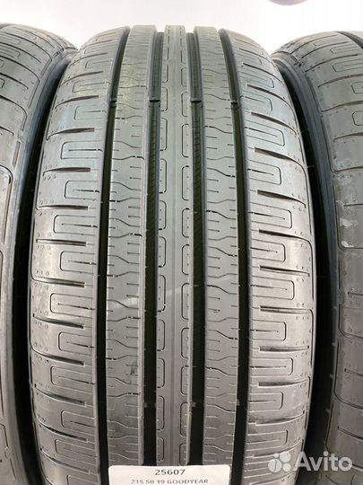 Goodyear EfficientGrip Performance 215/50 R19 100T