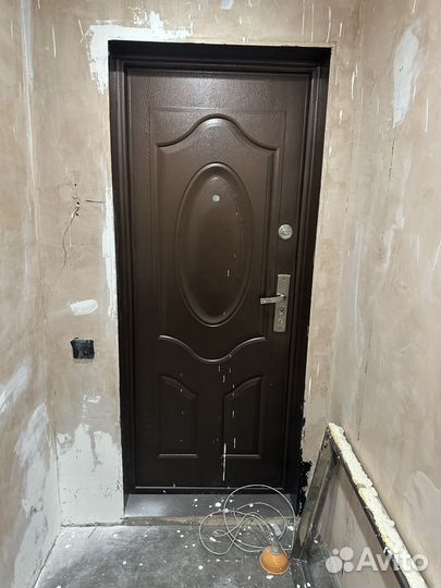 Входная дверь бу