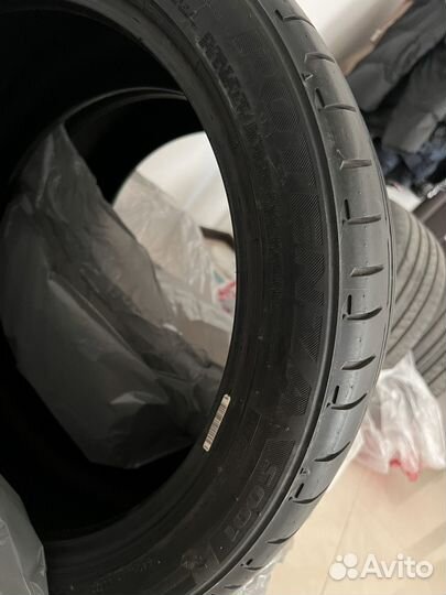 Bridgestone Potenza S001 225/45 R18 и 255/40 R18