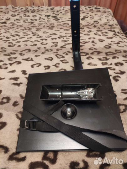 Крепёж для телевизора на стену