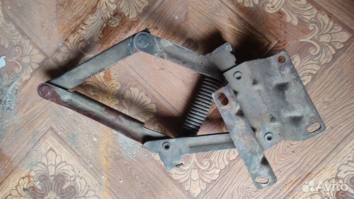 Газ 21 петля капота