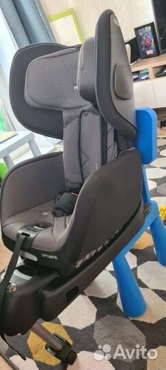 Детское кресло Recaro optiafix isofix