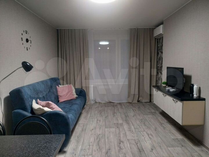 2-к. квартира, 45 м², 7/17 эт.