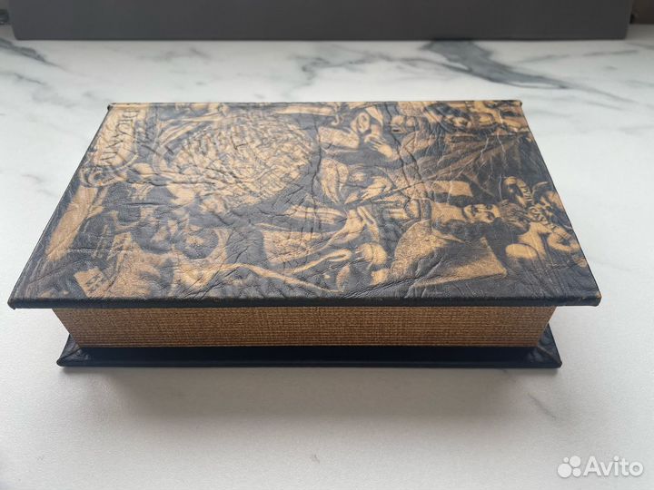 Шкатулка книга