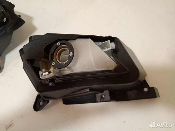 Фары противотуманные Mazda 3 09-13