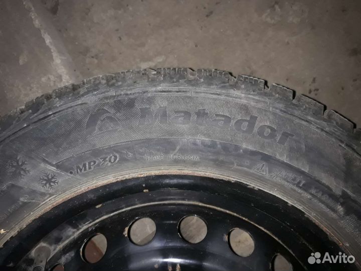 Колеса зимние шипованные 185/65 R15 на киа