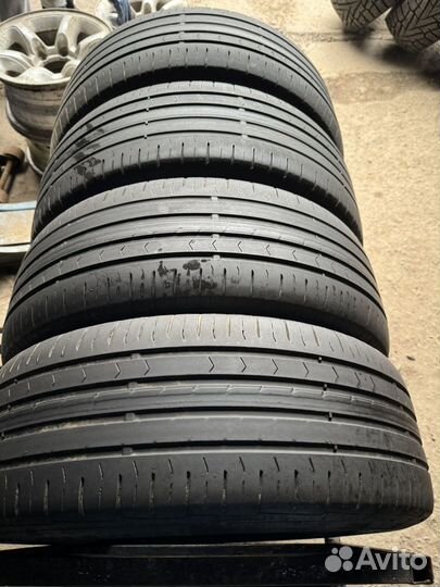 Continental ContiPremiumContact 5 215/60 R16