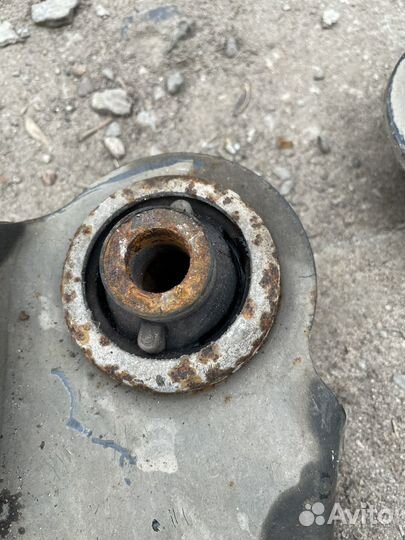 Рычаги передние рено меган 2