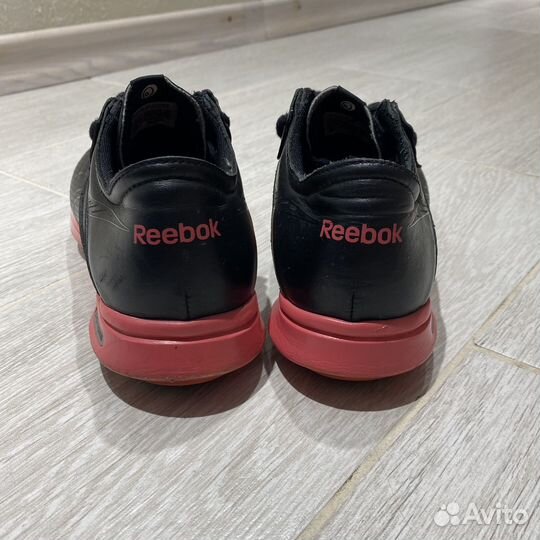 Кроссовки reebok easytone женские 35,5- 36 р