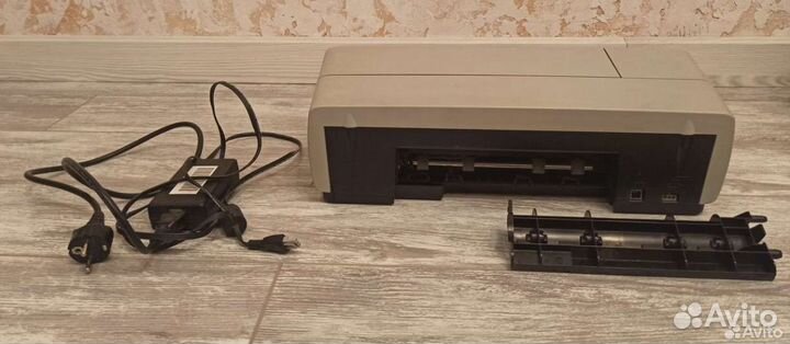 Принтер HP Deskjet 5743