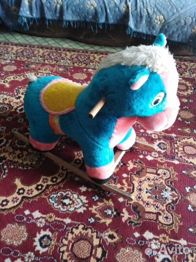 Лошадь качалка