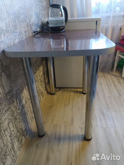 Кухонный стол бу